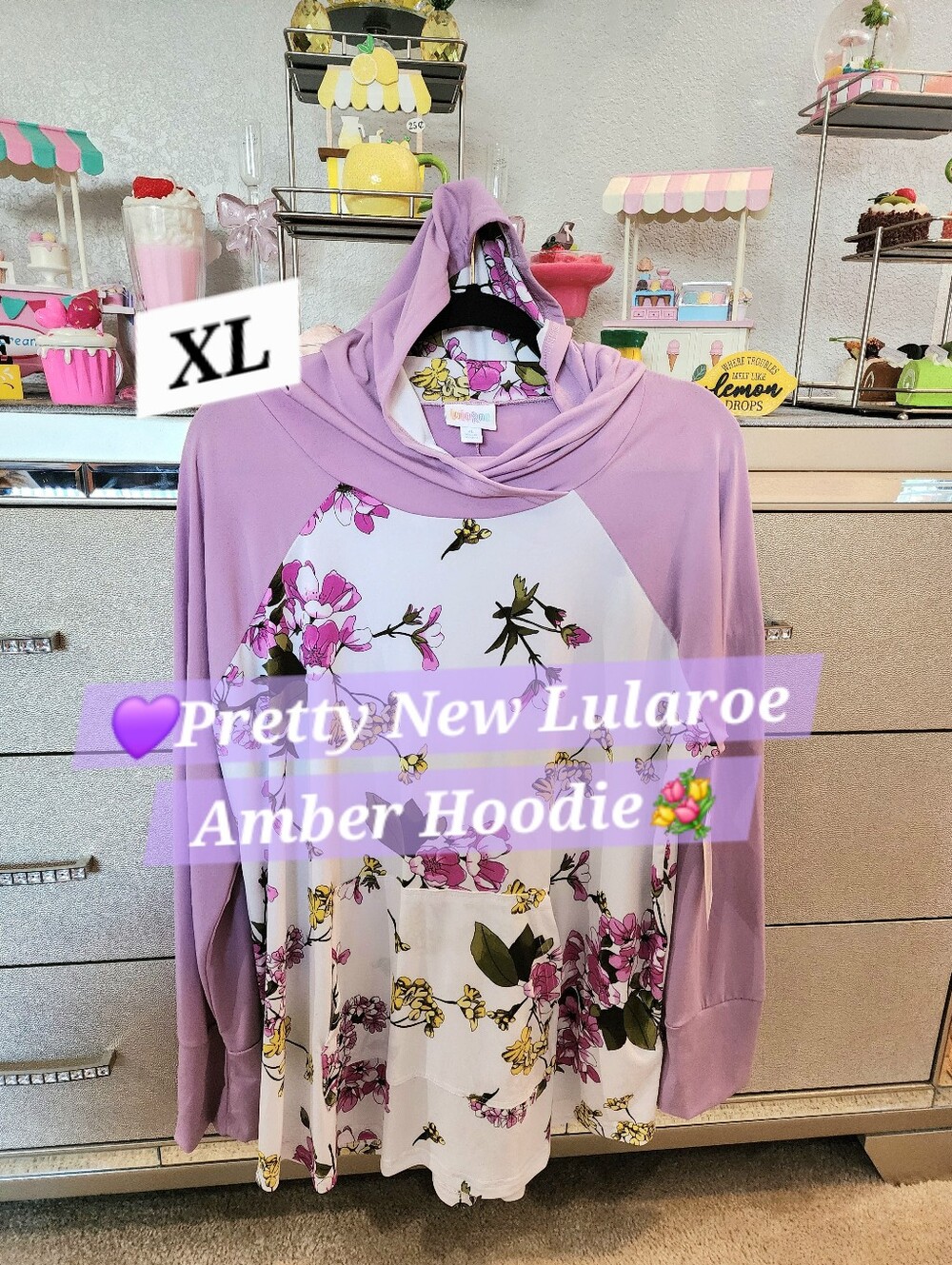 LuLaRoe Amber Hoodie XL FLORAL Purple Lavender Hooded Shirt Large Essential